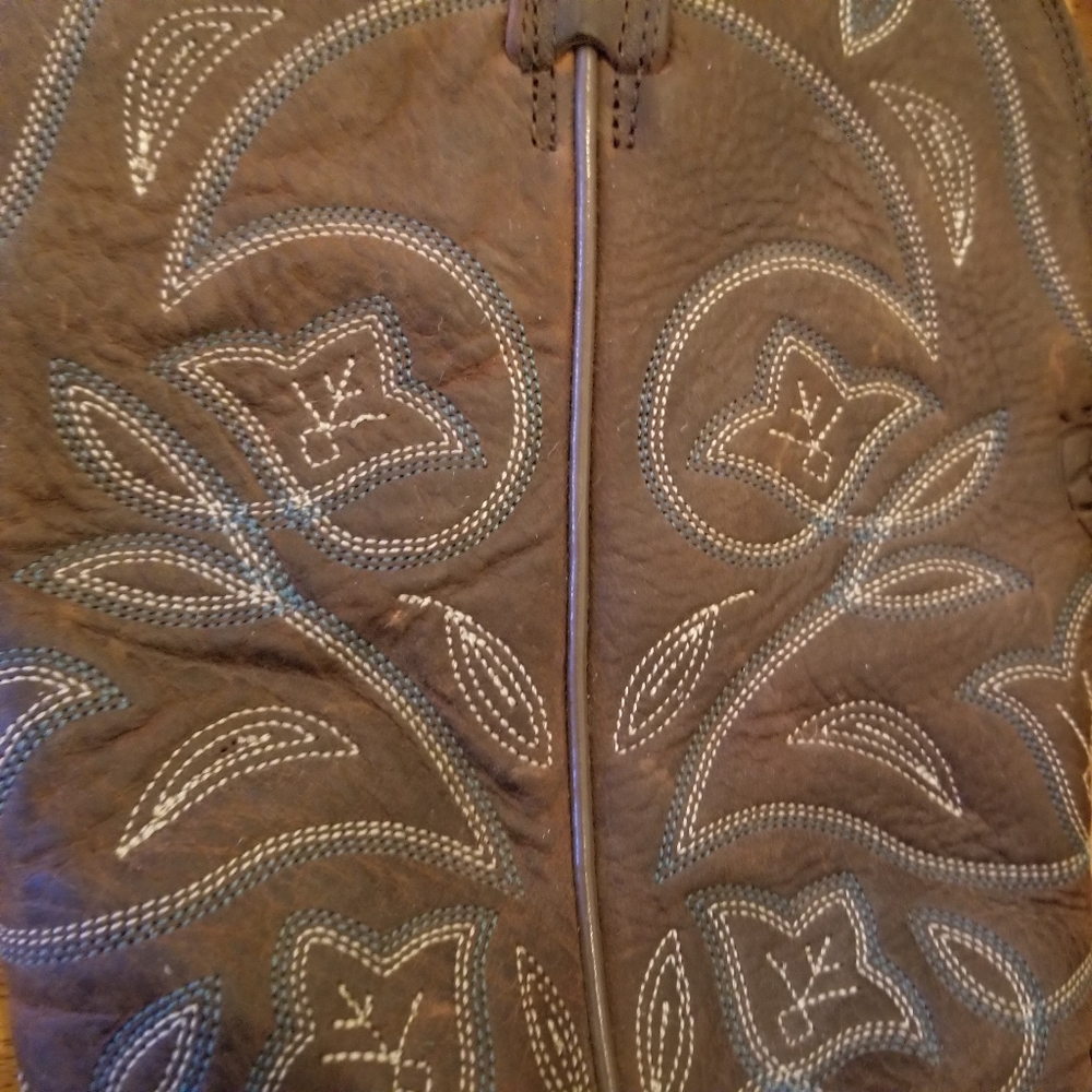 Ariat Western Embroidered Boots - Picture 3 of 9